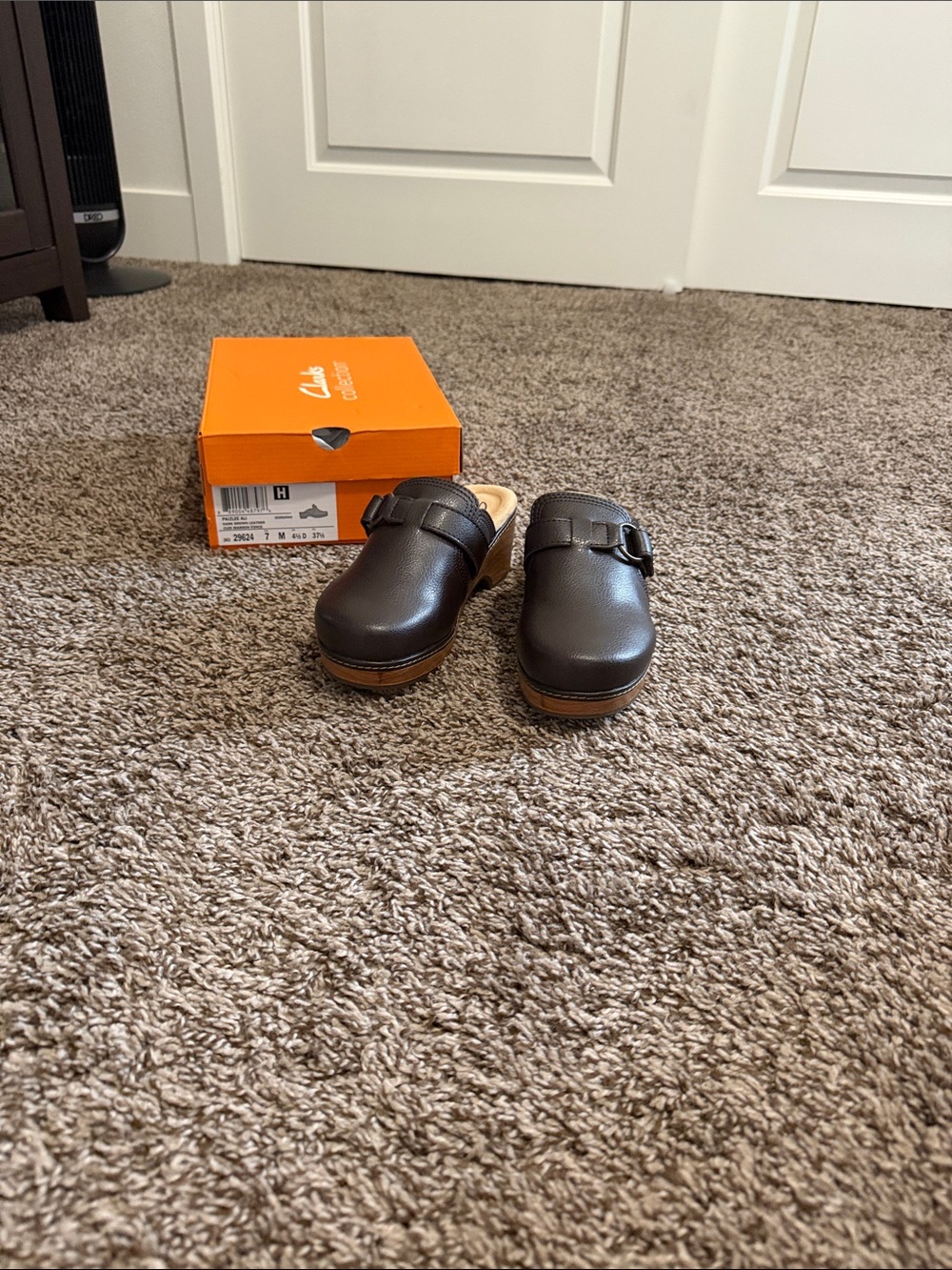 Clarks Women’s Dark Brown Leather Slip-On Clogs